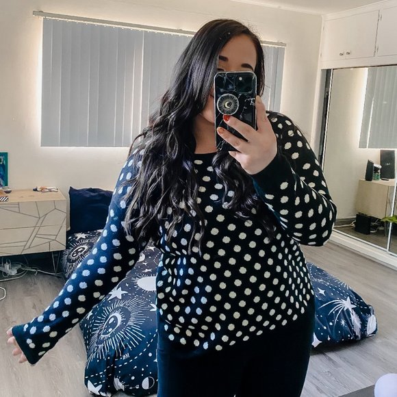 H&M Polka Dot Black And White Sweater - Picture 2 of 7